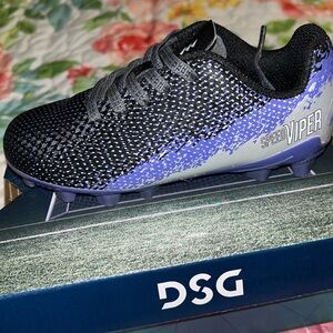 Girls Soccer Shoes